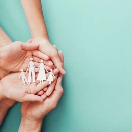 Amalfi, contributi economici straordinari a favore di persone e famiglie in condizioni di disagio per l’anno 2026