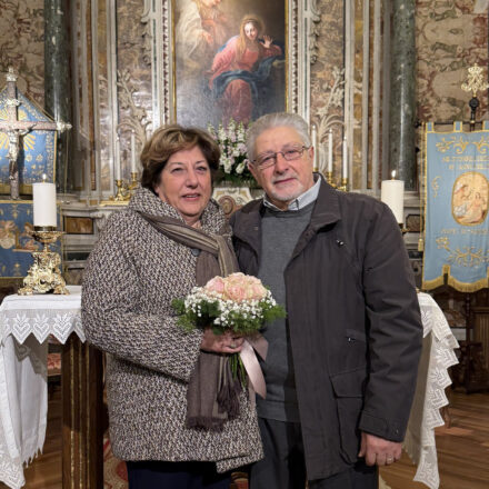 Piano di Sorrento, un anniversario vissuto nella fede: 45 anni di matrimonio per Franco e Alfonsina