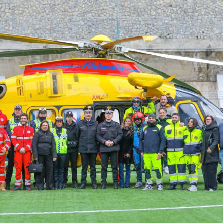 Positano rafforza il sistema di emergenza: esercitazioni di elisoccorso e operatività H24