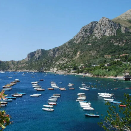 Massa Lubrense, stagione balneare a rischio: stabilimenti in allarme dopo i sequestri a Marina del Cantone