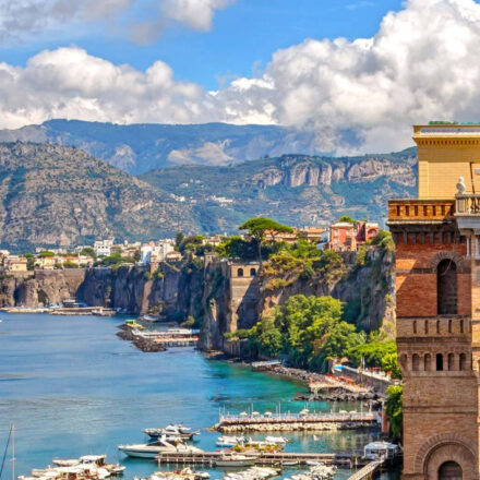 Penisola Sorrentina, il futuro delle spiagge: sostegno agli imprenditori balneari con il Decreto Indennizzi