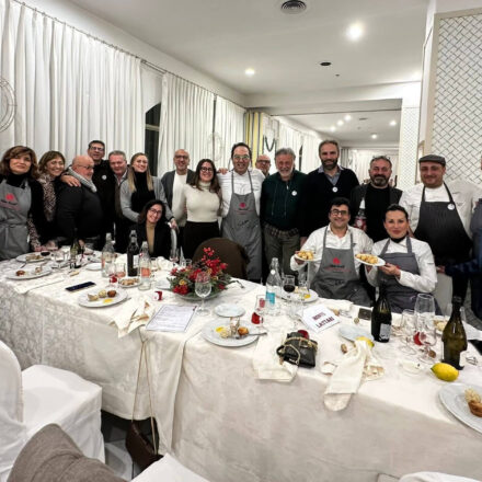 Castellammare di Stabia, Slow Food Campania: cuochi e pizzaioli uniti all’Hotel dei Congressi nel ricordo di Rita Abagnale
