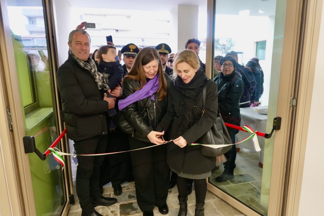 Sorrento, inaugurato il nuovo plesso scolastico di Cesarano: un investimento per il futuro dei più piccoli