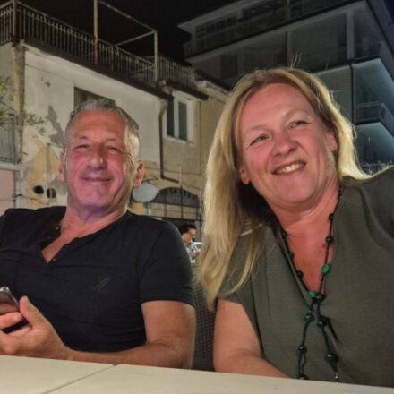 Tragedia sull’A16: una coppia di Sorrento perde la vita in un violento incidente nei pressi di Nola