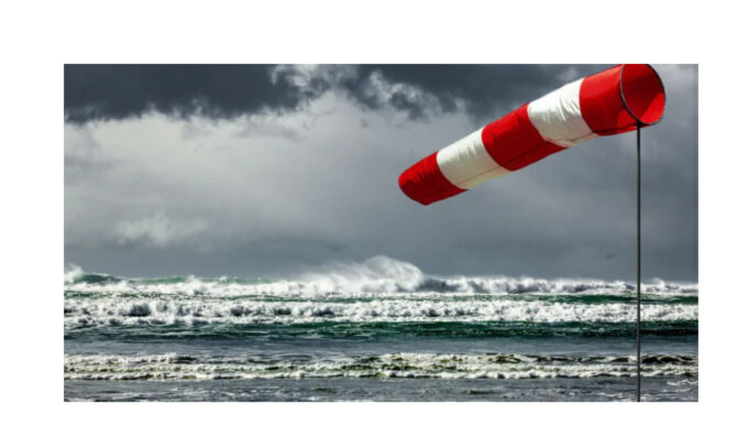 Allerta meteo in Campania: venti forti e mare agitato anche in Penisola Sorrentina e Costiera Amalfitana