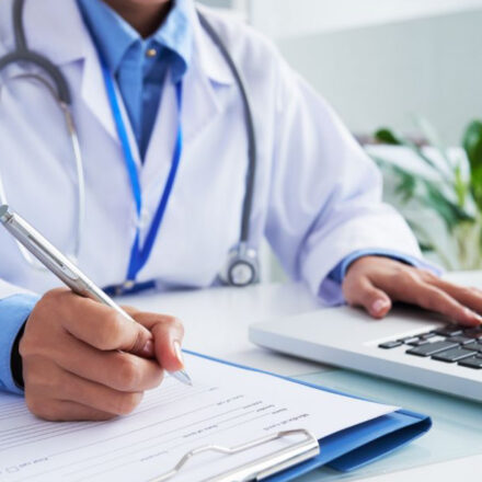 Costa d’Amalfi, dal 9 marzo prenotazione delle visite domiciliari anche per telefono