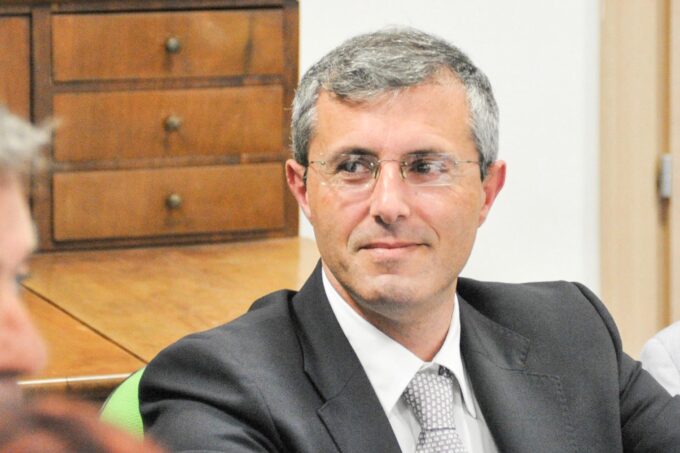 Meta, violenza tra giovani: il sindaco Giuseppe Tito chiama la comunità alla responsabilità