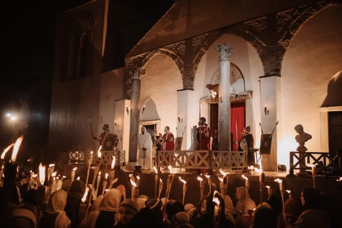 Ravello riabbraccia la sua storia: dopo sei anni torna la suggestiva Via Crucis in costume