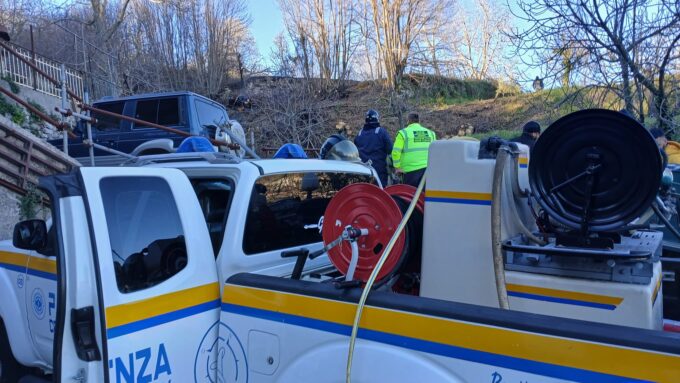 Incendio ad Agerola, intervento dei volontari della P.A. Resilienza Costiera Amalfitana Odv – FOTOGALLERY