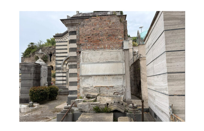 Degrado e memoria dimenticata: il caso della cappella De Gennaro nel cimitero di Sorrento – FOTOGALLERY