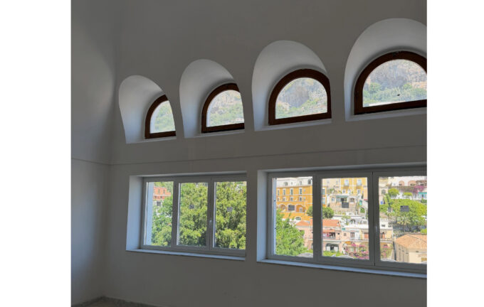 Dalla memoria al futuro: il nuovo volto dell’ex scuola elementare di Positano – FOTOGALLERY
