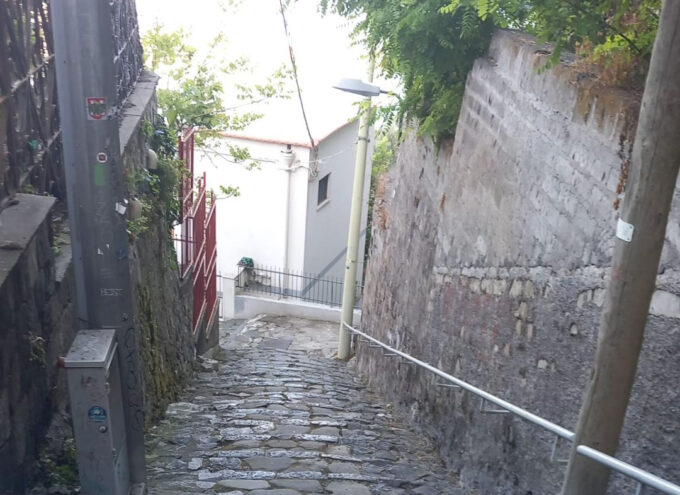 Vico Equense, pulizia e scerbatura in via Pezzolo: interventi in vista dell’estate – FOTOGALLERY