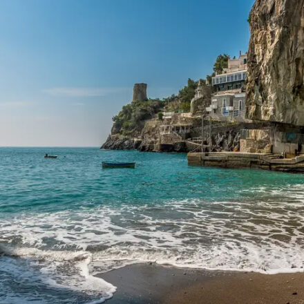 Praiano adotta il nuovo Piano del Demanio Marittimo: al via la fase partecipativa con cittadini e associazioni