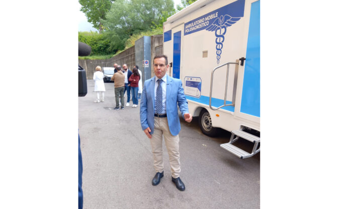 Al via la Radiologia Mobile dell’ASL Salerno: eseguita la prima radiografia a domicilio a Valle dell’Angelo