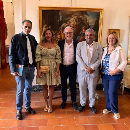 Sorrento, si chiude al Museo Correale la mostra “Le Ortensie nell’Arte, l’Arte delle Ortensie”