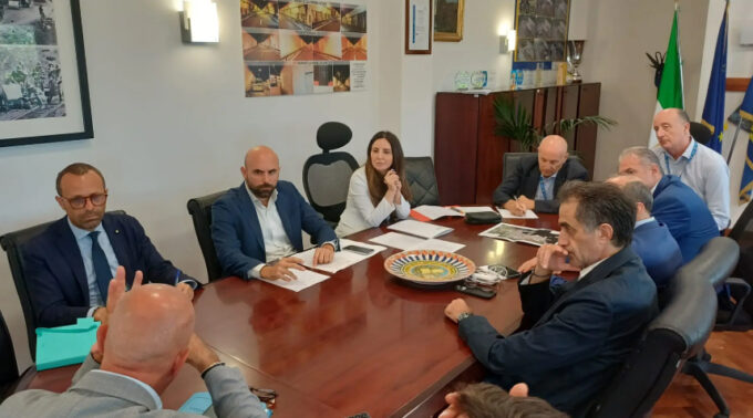 Statale sorrentina 145. Nuove disposizioni dall’1 agosto al 14 settembre per garantire la fluidità della circolazione