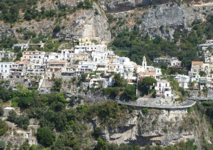 Positano, modifiche alla viabilità in occasione dei festeggiamenti di San Giacomo nel quartiere Liparlati