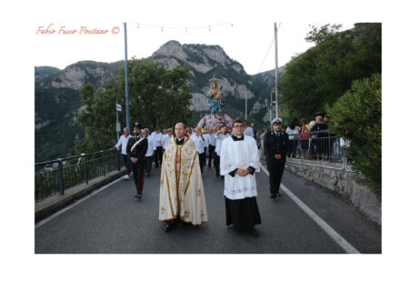 Positano, la fede illumina Montepertuso: il cammino della Madonna delle Grazie – FOTOGALLERY by Fabio Fusco