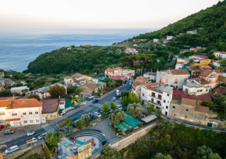 A Sant’Agnello tre giorni di musica, comicità e degustazioni emozionali ai Colli di Fontanelle