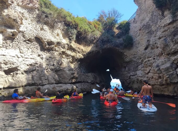 Sorrento, volontari in campo ai Bagni della Regina Giovanna: raccolti oltre 20 bustoni di rifiuti – FOTOGALLERY