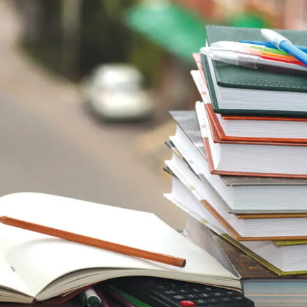 Positano, contributi per i libri di testo scolastici: domande entro il 15 ottobre