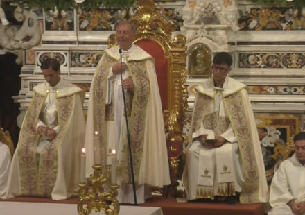 Piano di Sorrento, al via la Novena di San Michele: «La nostra battaglia non è contro gli altri, ma per gli altri» – VIDEO
